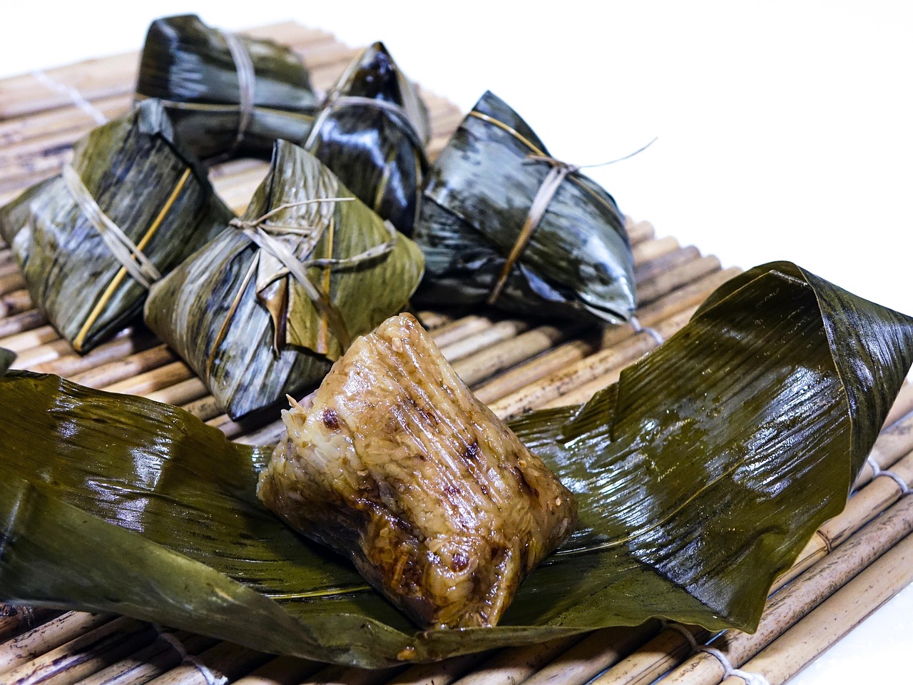 c47fe6e992d6eda9192628b8b0f85690_rice-dumpling-1440871_1280.jpg